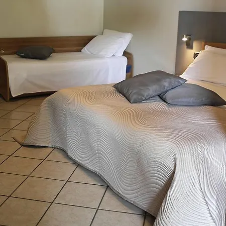 Relais Bb Pacengo Oda ve Kahvaltı